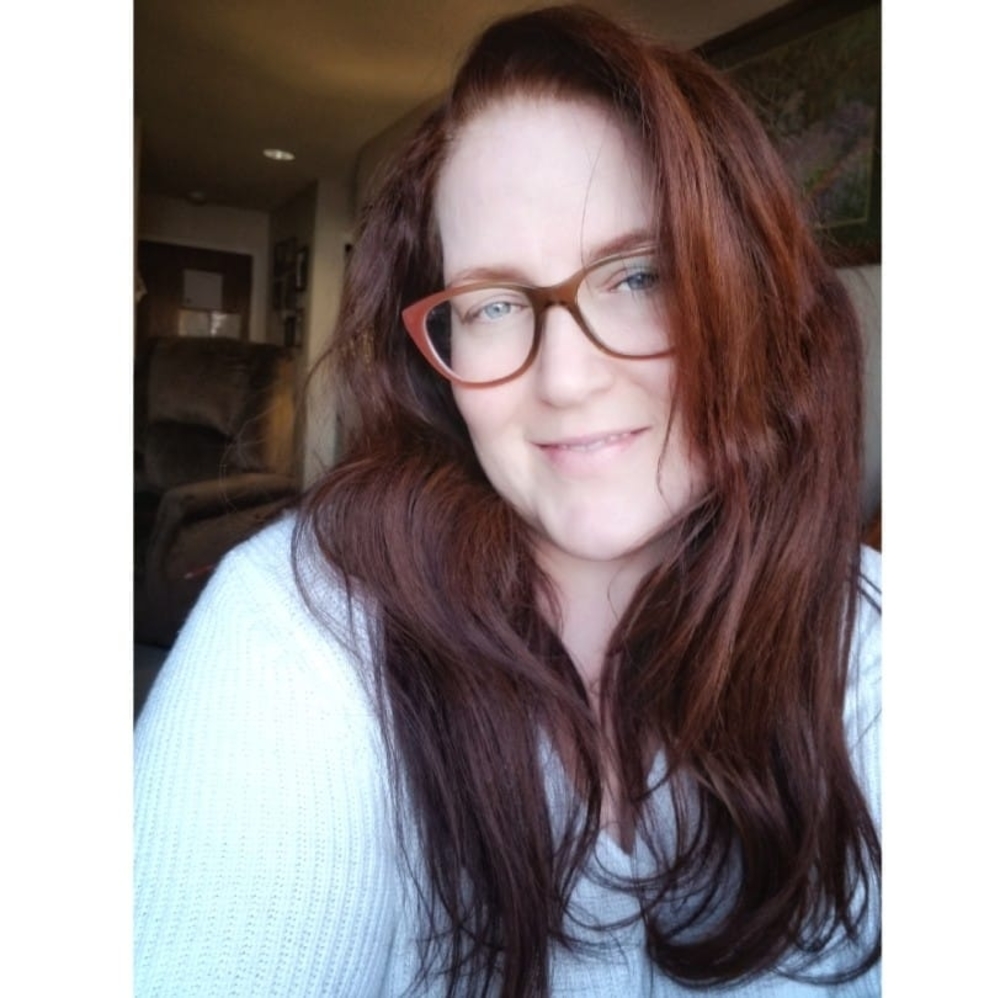 Meet your Posher, Cora